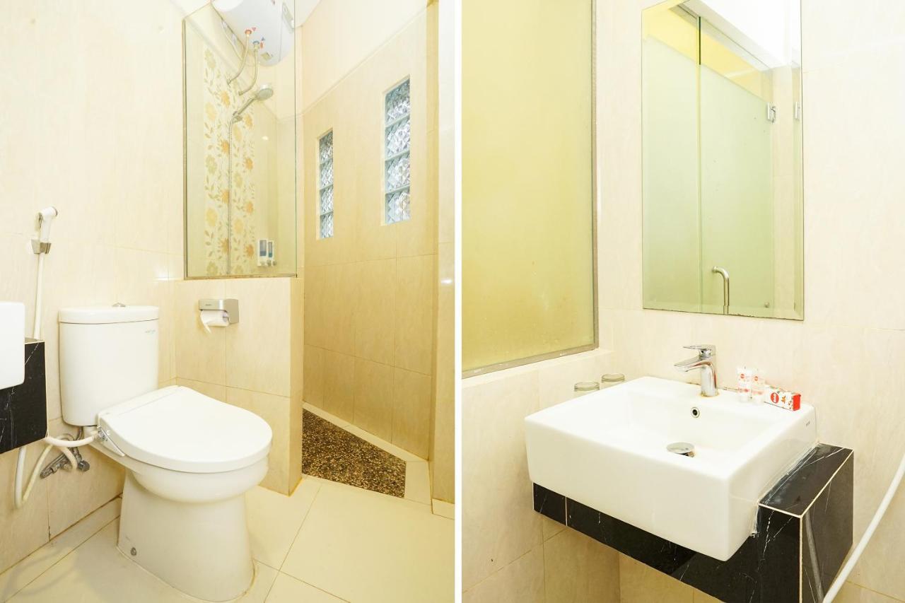 Oyo 272 M Suite Residence Malang Exterior foto